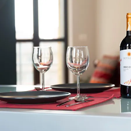 Lejlighed Wolvesdensuite Con Terrazzi E Garage Gratuito Milano