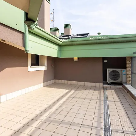 公寓 Wolvesdensuite Con Terrazzi E Garage Gratuito *