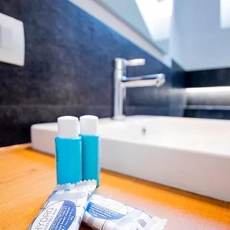 Lejlighed Wolvesdensuite Con Terrazzi E Garage Gratuito Milano