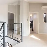 Wolvesdensuite Con Terrazzi E Garage Gratuito Appartamento Milano