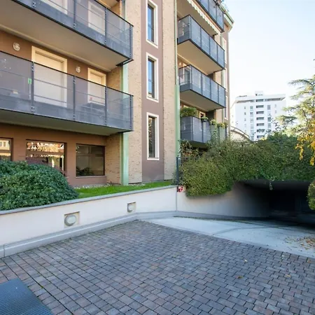 Appartement Wolvesdensuite Con Terrazzi E Garage Gratuito *